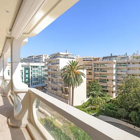 Apartment Ref 1991 - Croisette - Sea View For Rent