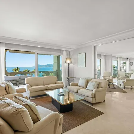 Ref 1991 - Croisette - Sea View For Rent