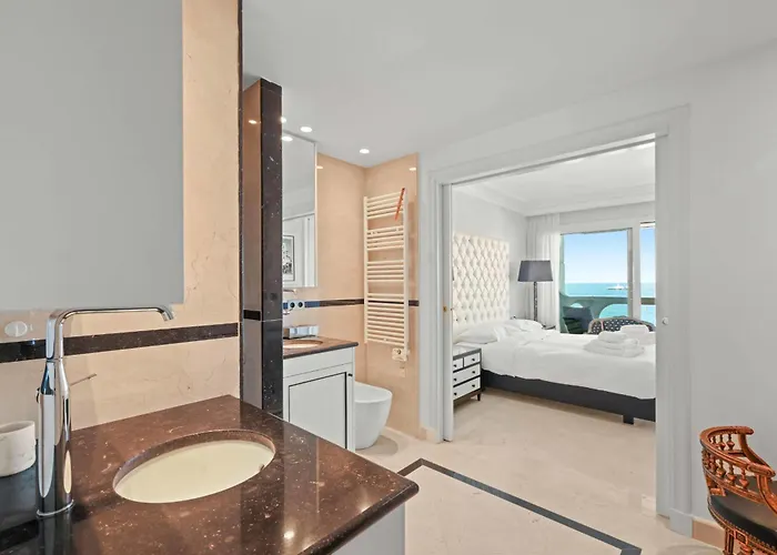 شقة Ref 1991 - Croisette - Sea View For Rent *