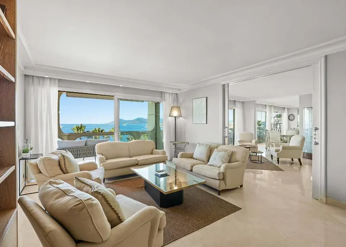 Ref 1991 - Croisette - Sea View For Rent
