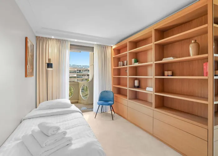Ref 1991 - Croisette - Sea View For Rent شقة كان